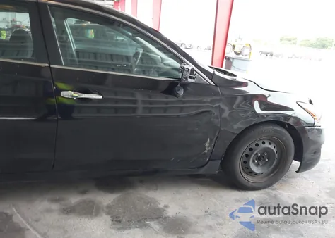 2014 Nissan Altima 2.5 S z USA, uszkodzony, nr VIN 1N4AL3AP2EN223293